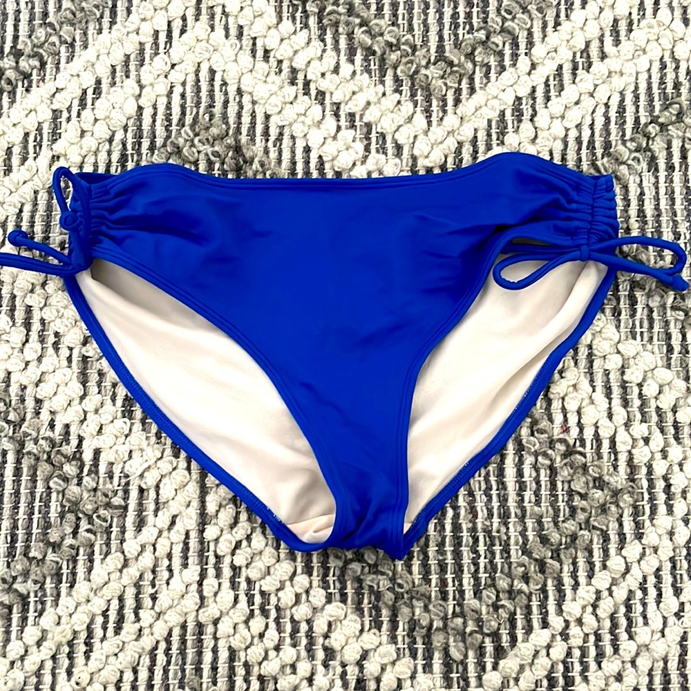 Bikini bottoms